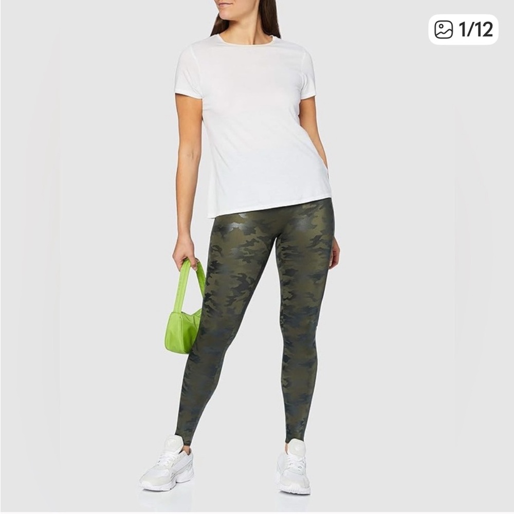 LN Spanx Green Camo Faux Leather Leggings-L